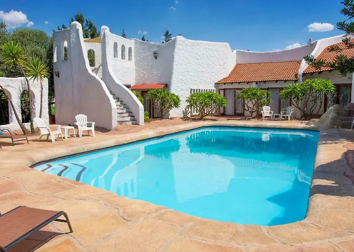 Guest house: By Bush Telegraph Lodge